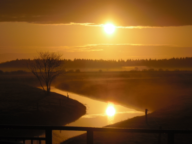 Sonnenaufgang in Ostfriesland